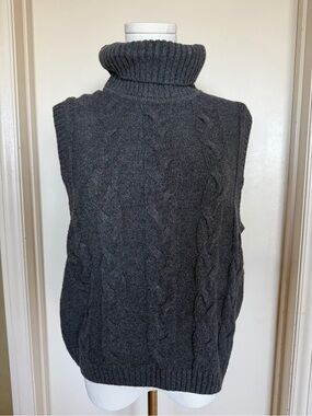 GAP Charcoal Cable Knit Sleeveless Turtleneck Sweater Vest Size M